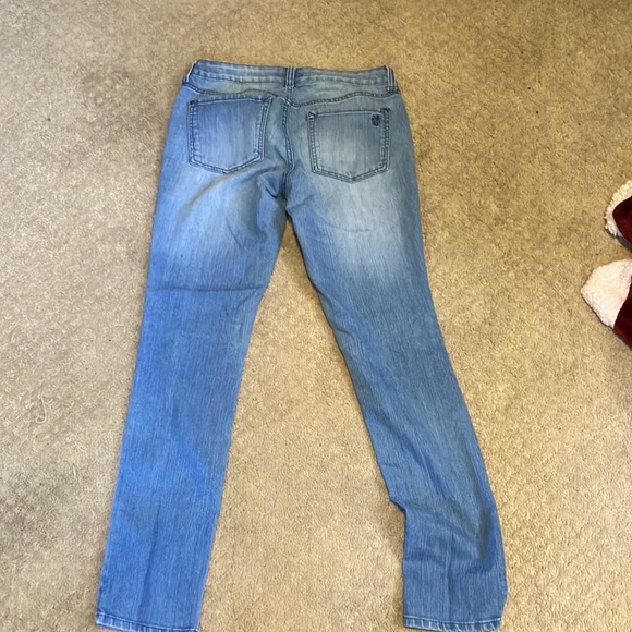 Jessica Simpson light wash jeans - Picture 2 of 5